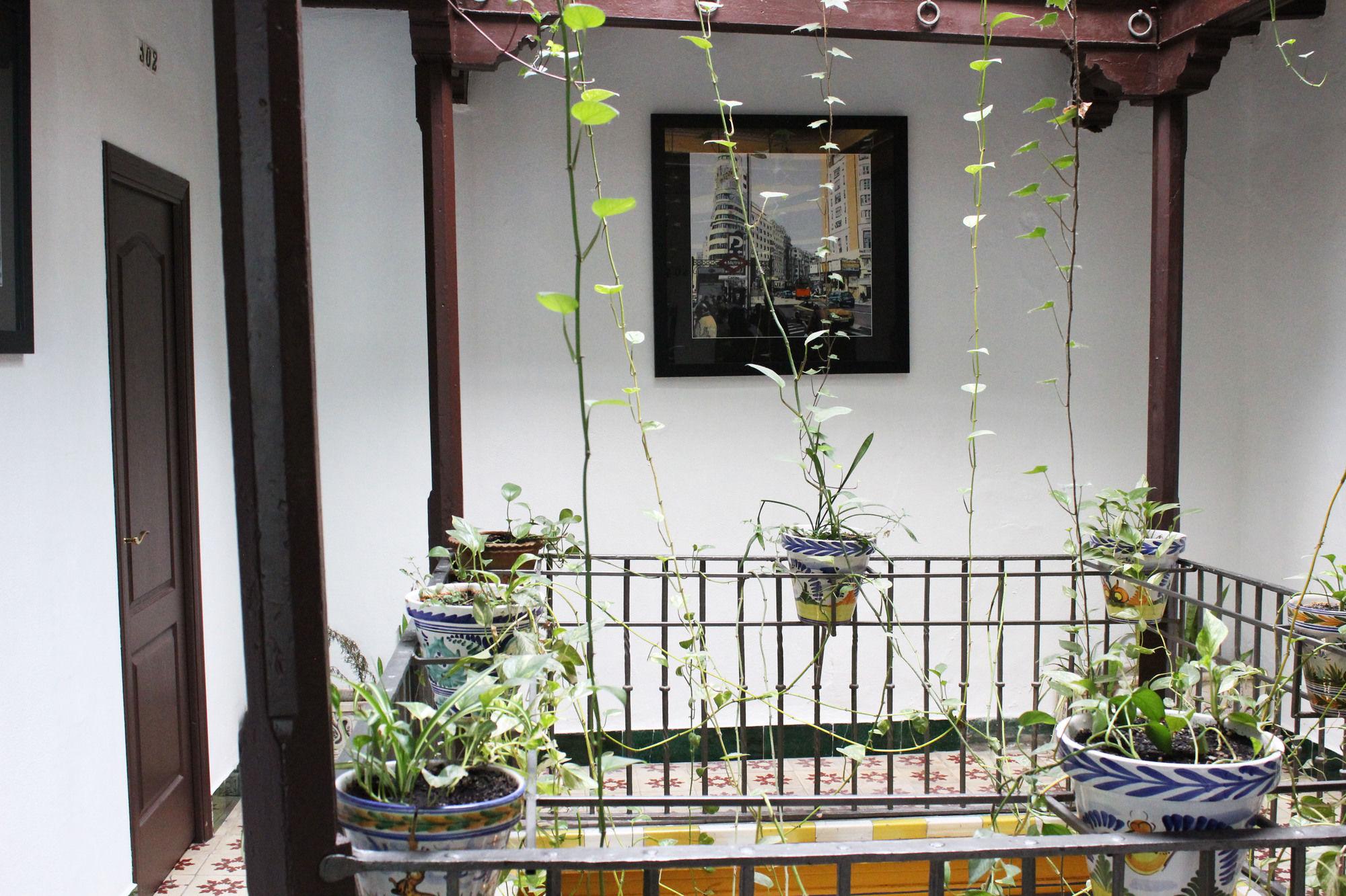 Pension Lisdos เซบีญา ภายนอก รูปภาพ